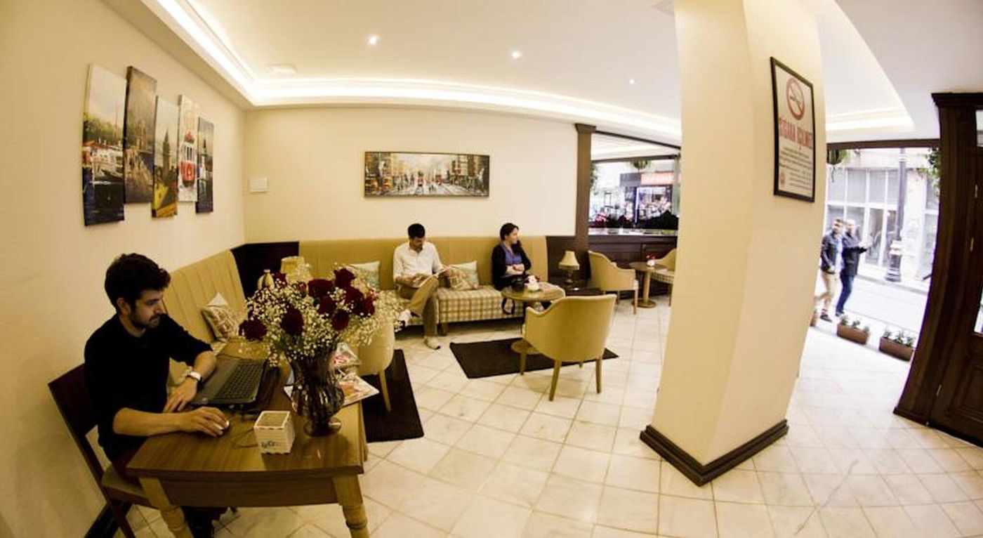 Ilkay-Hotel-Lobby-10