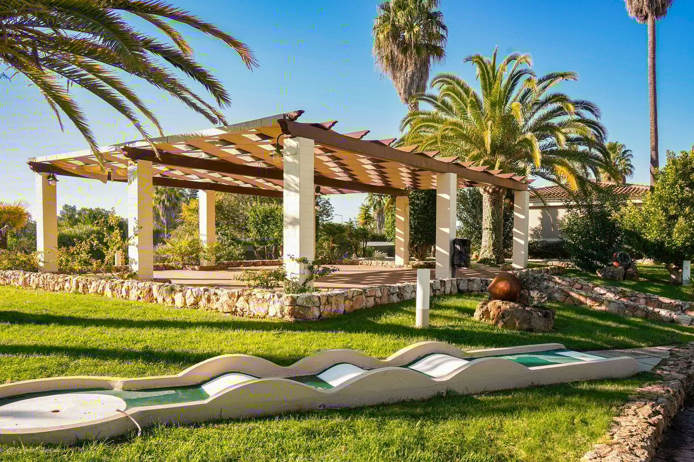 Vitor-s-Plaza-Sports-and-Entertainment-17