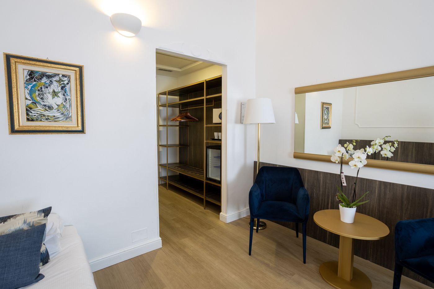 Grand-Hotel-Tiberio-Room-11