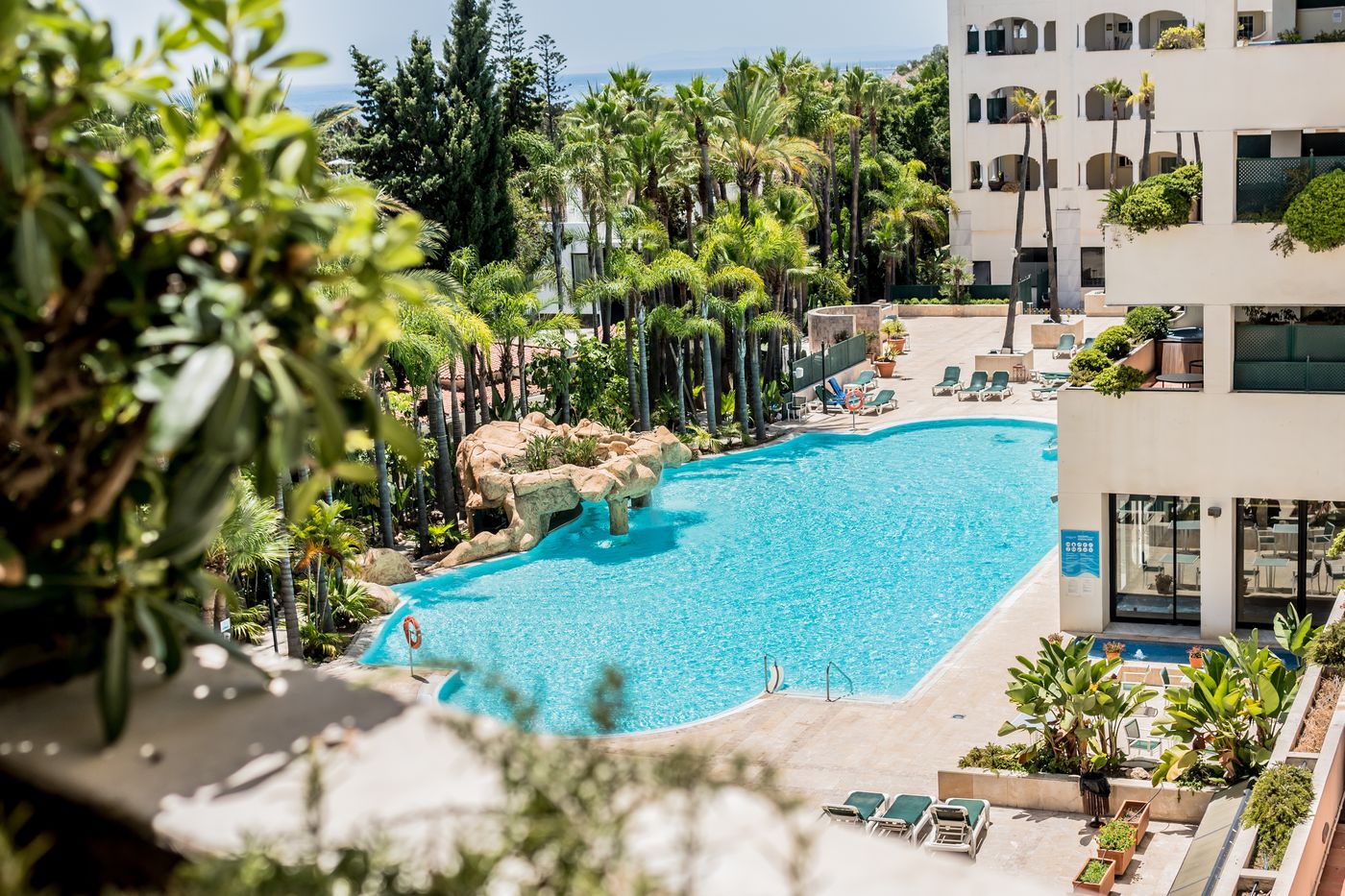 Guadalpin-Suit-Room-8