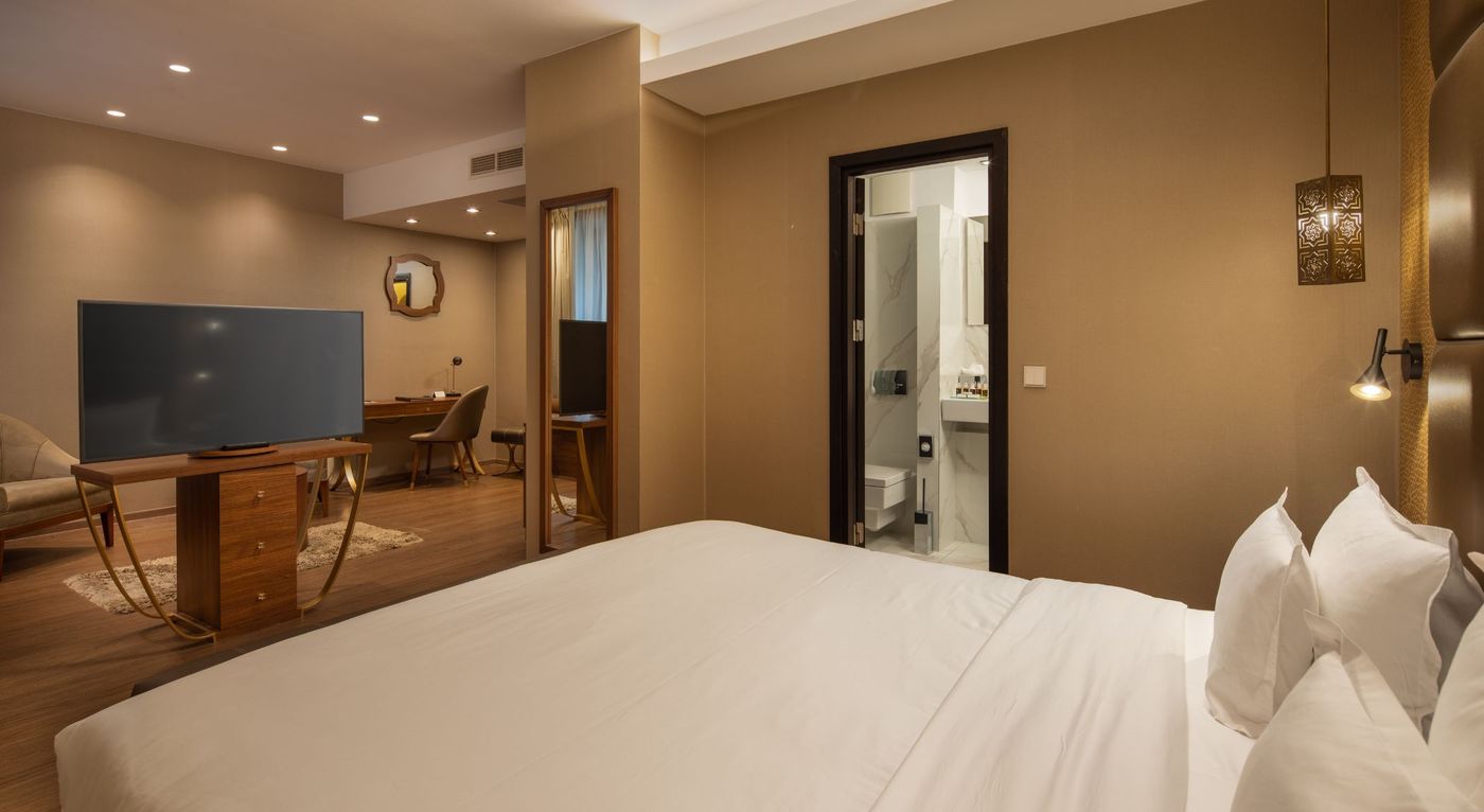 Continental-Hotel-Budapest-Room-26