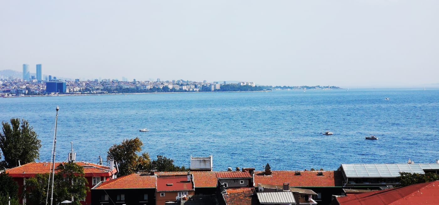 Broken Column-Turkey-ISTANBUL-Restaurant-2
