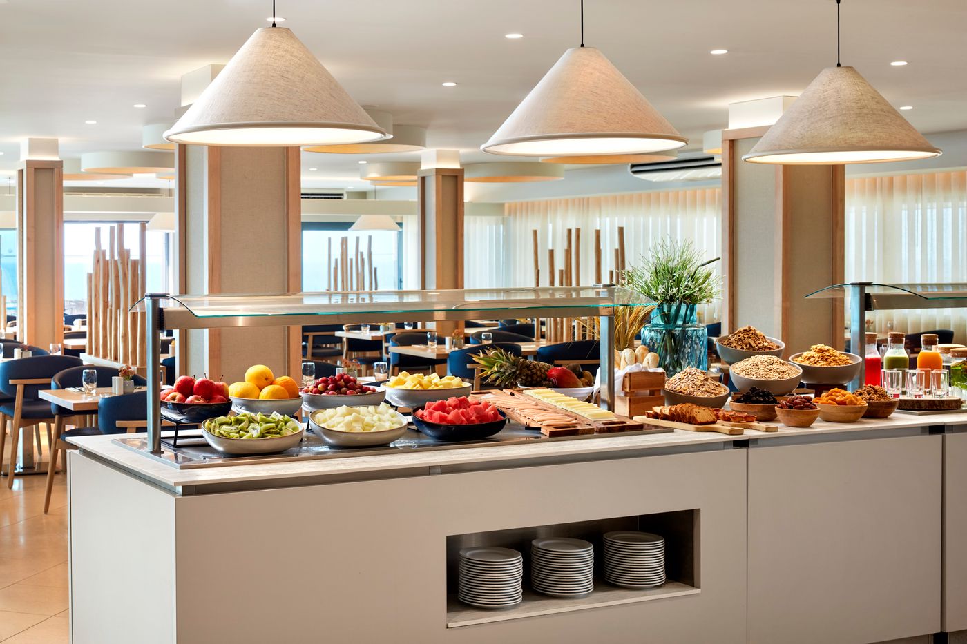 Dom-Jose-Beach-Hotel-Restaurant-33