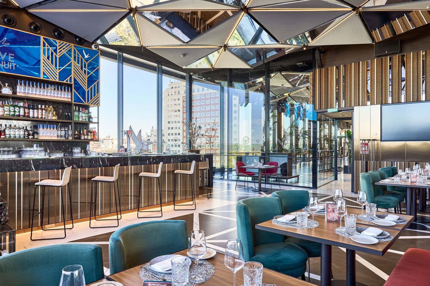 VP-Plaza-Espana-Design-Restaurant-15