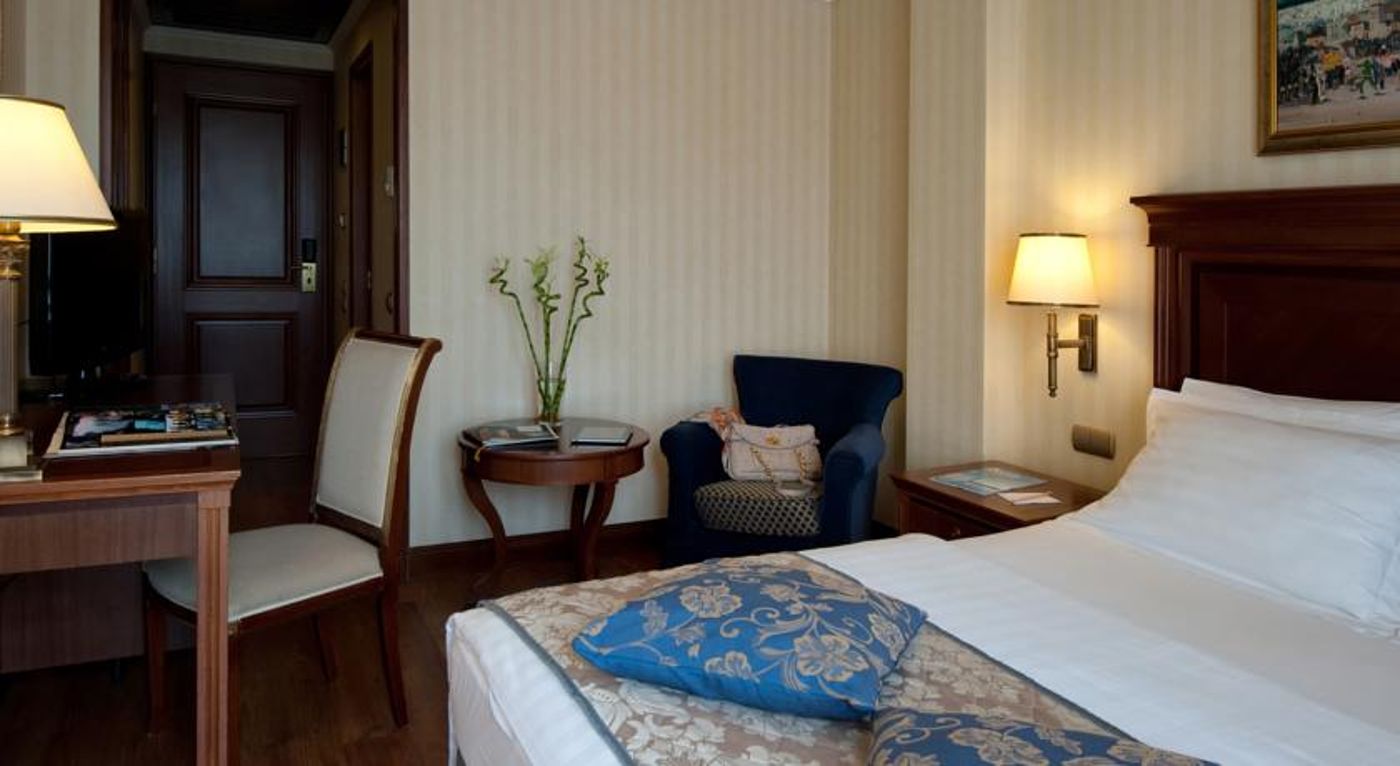 Electra Palace Hotel