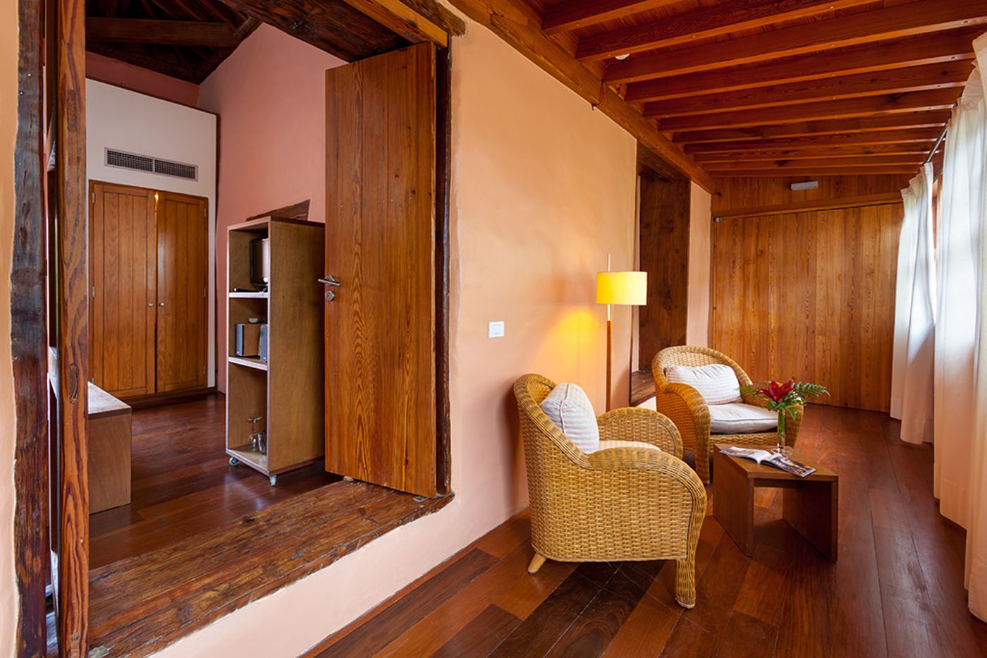 Hotel-LIVVO-La-Quinta-Roja-Room-32