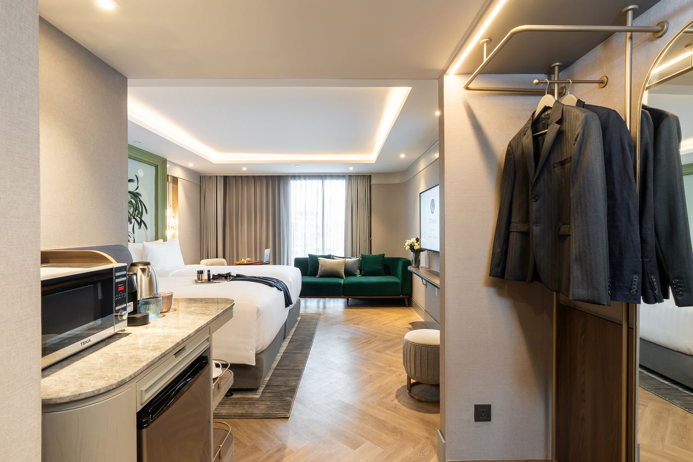 The-Salil-Hotel-Riverside-Bangkok-Room-37