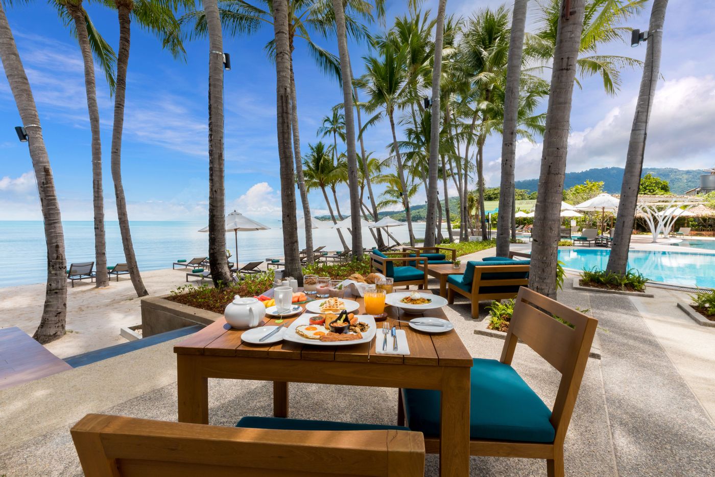 Outrigger-Koh-Samui-Beach-Resort-Restaurant-17