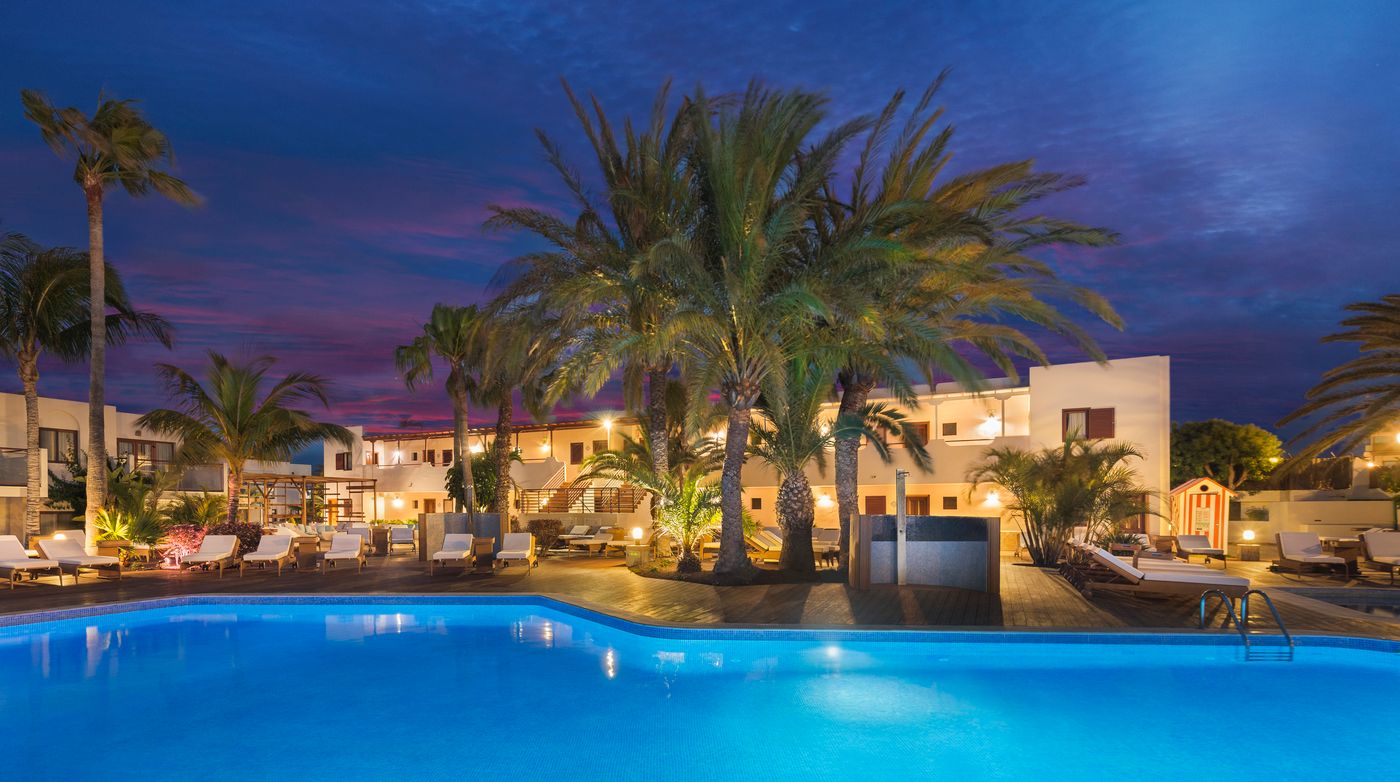 Alua-Suites-Fuerteventura-Pool-13