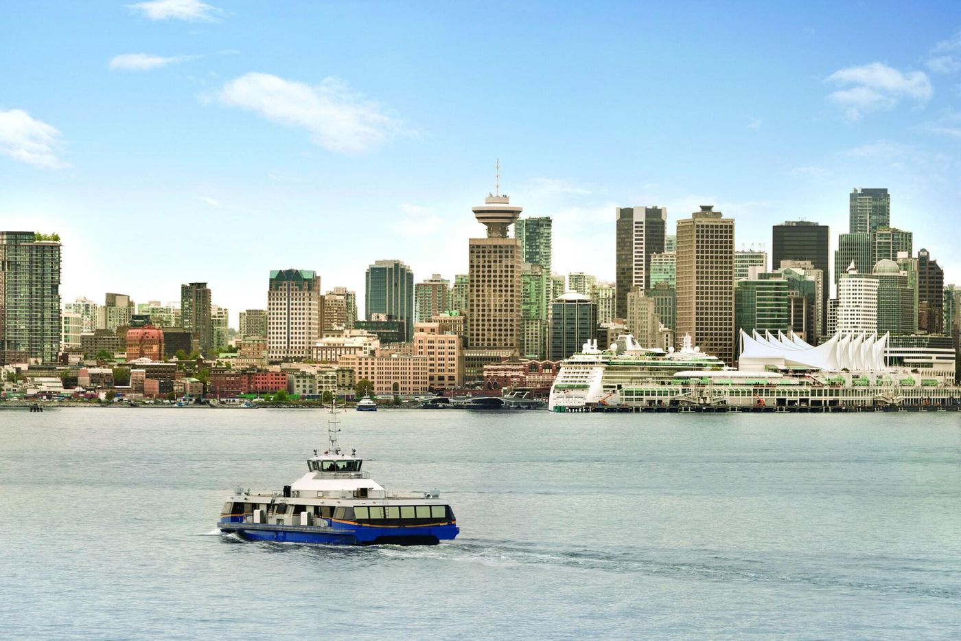 Seaside-Hotel-North-Vancouver-Room-5