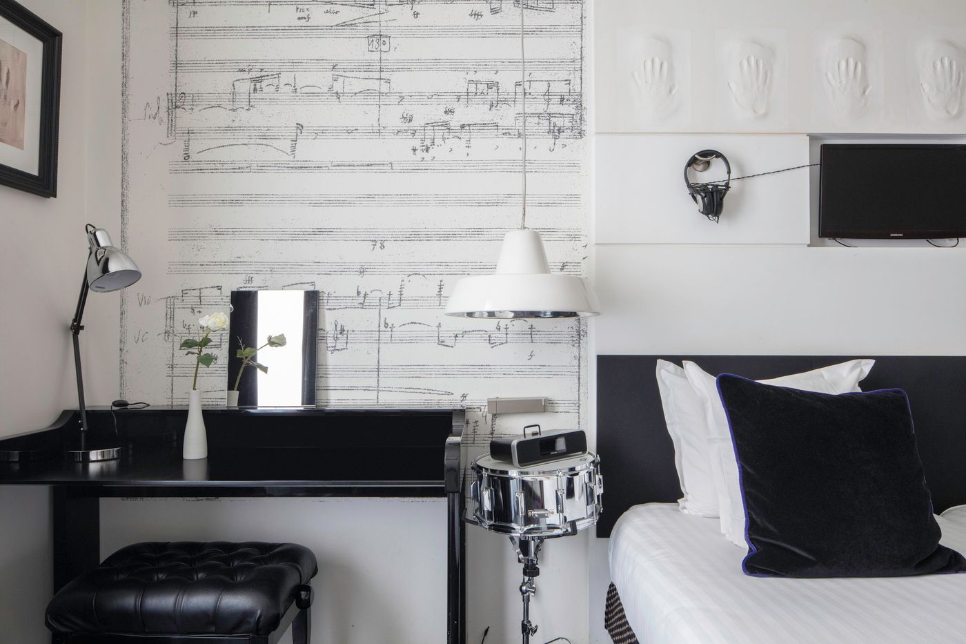 Le-123-Sebastopol-Astotel-Room-25