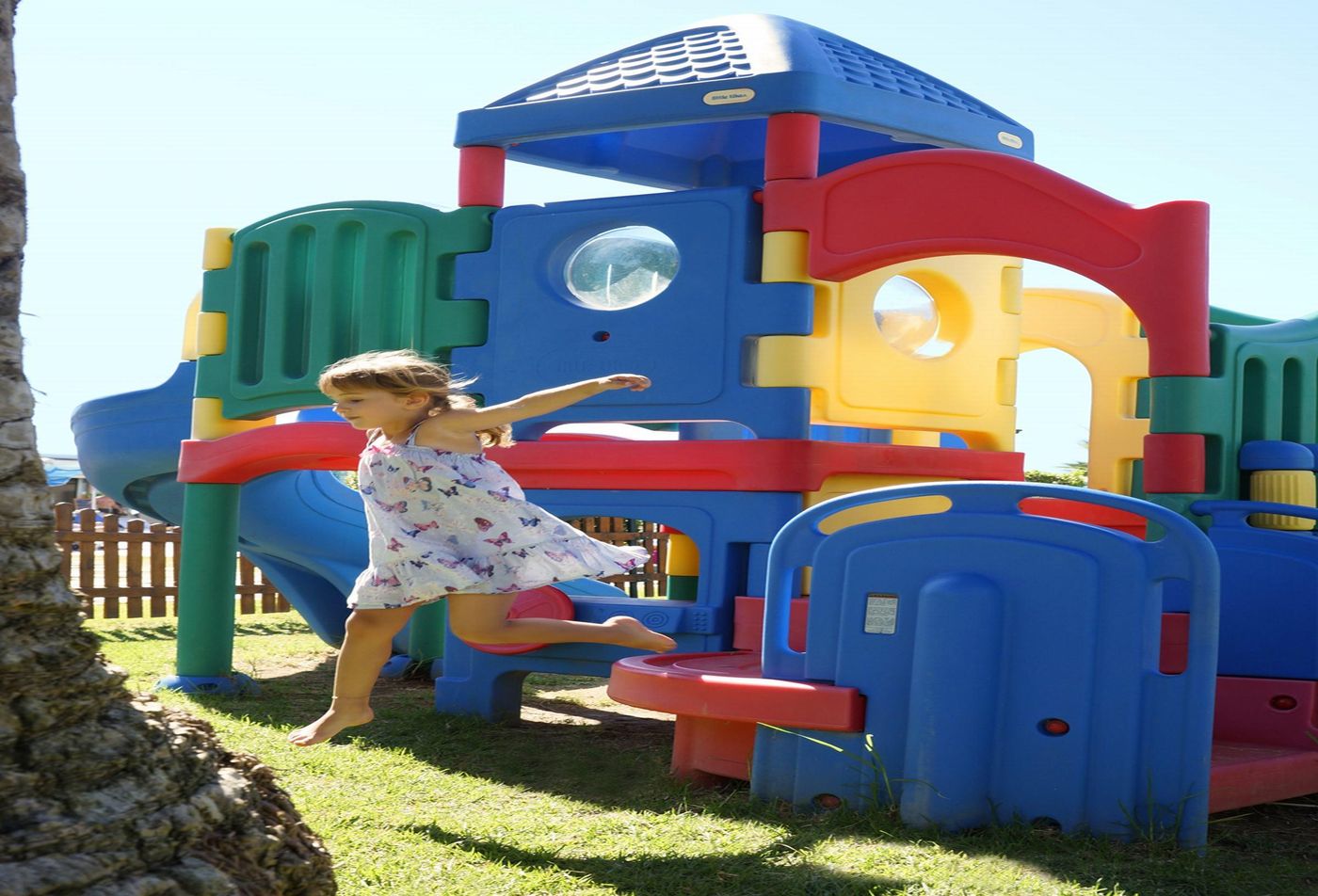 Acharavi-Beach-Hotel-Sports-and-Entertainment-63