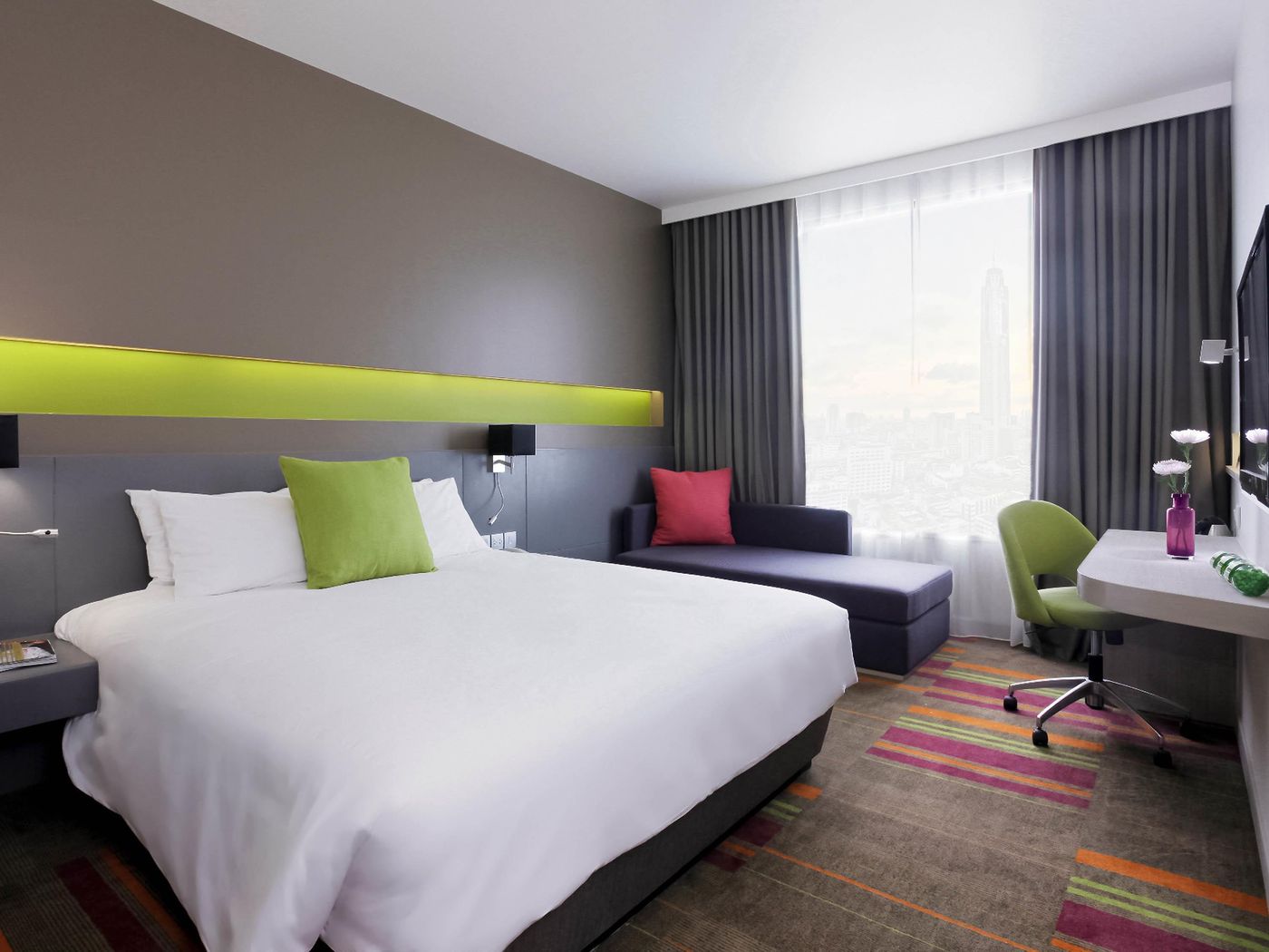 Mercure-Bangkok-Siam-Room-16