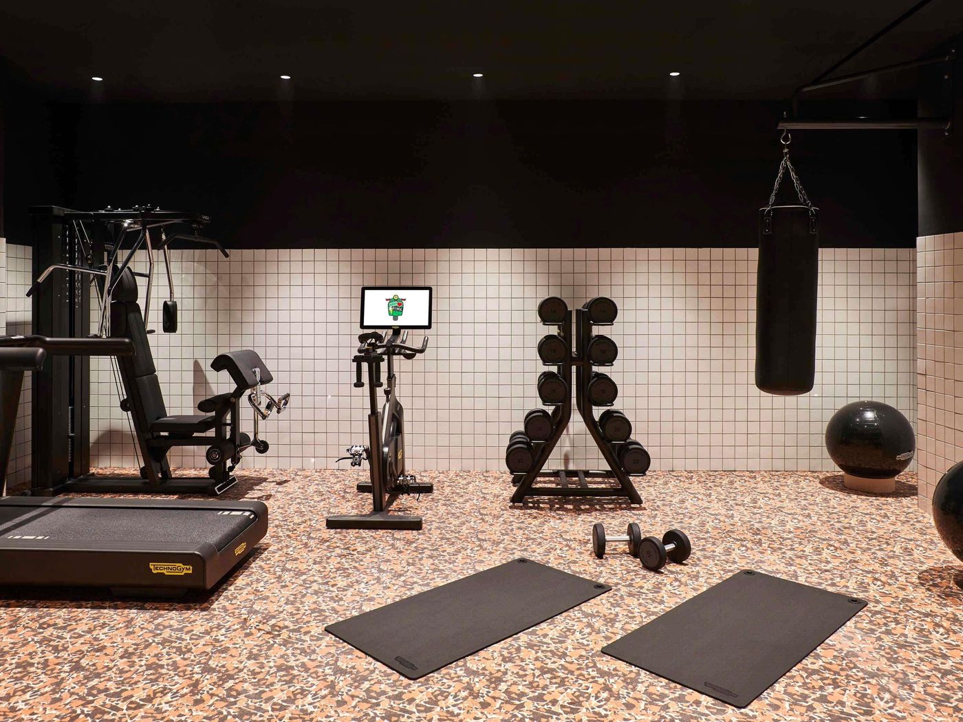 Mama-Shelter-Roma-Sports-and-Entertainment-71