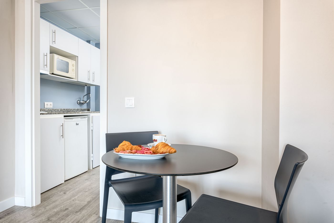 Aparthotel-Veramar-Room-45