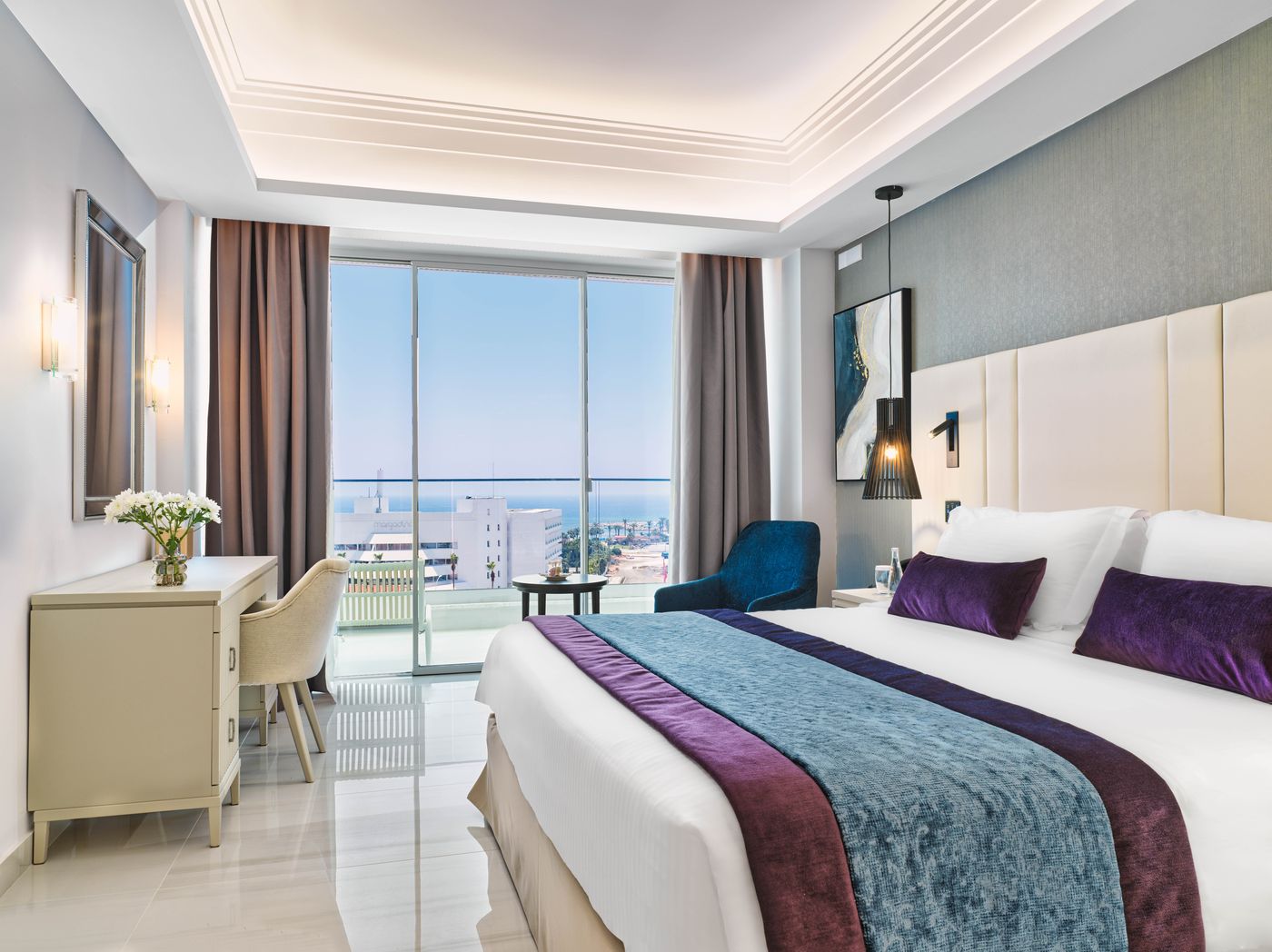 Amanti Hotel – MadeForTwo - Adults Only