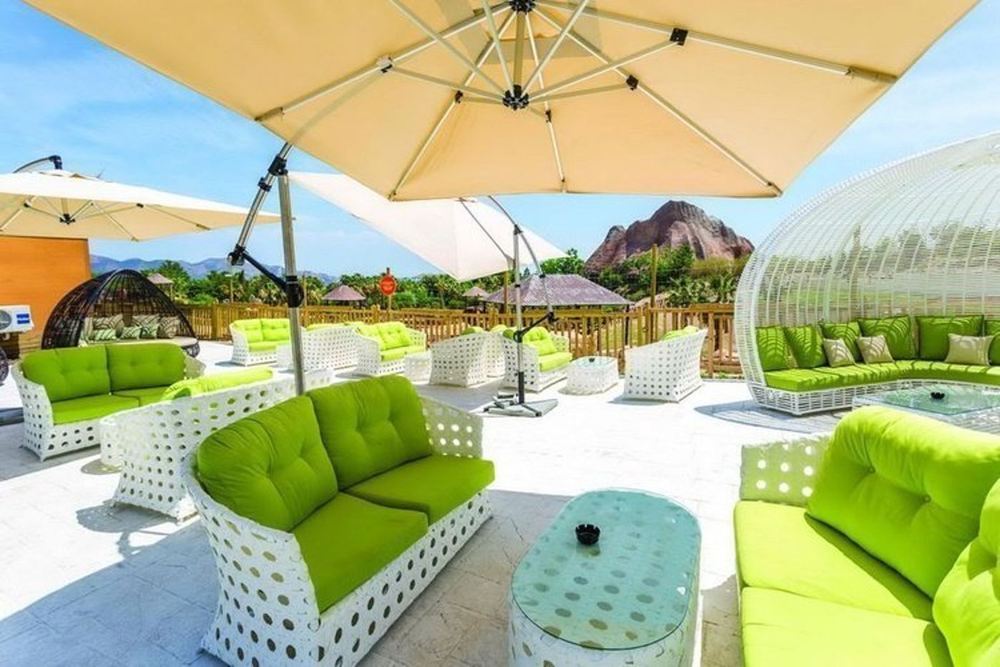 Magic Natura Animal Waterpark and Polynesian Lodge Resort