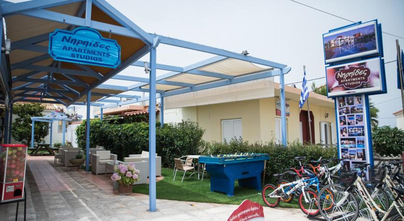 Niriides Hotel and Apartments