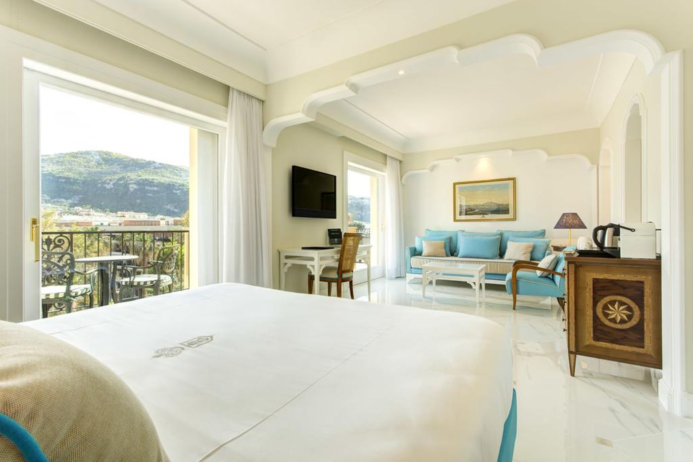 Grand-Hotel-Royal-Room-38