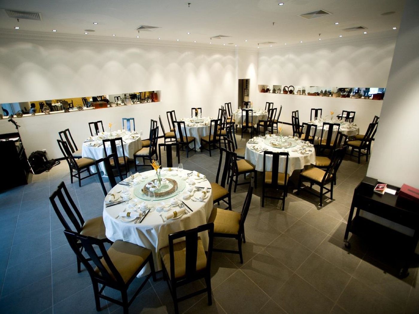 Cinnamon-Lakeside-Colombo-Restaurant-22