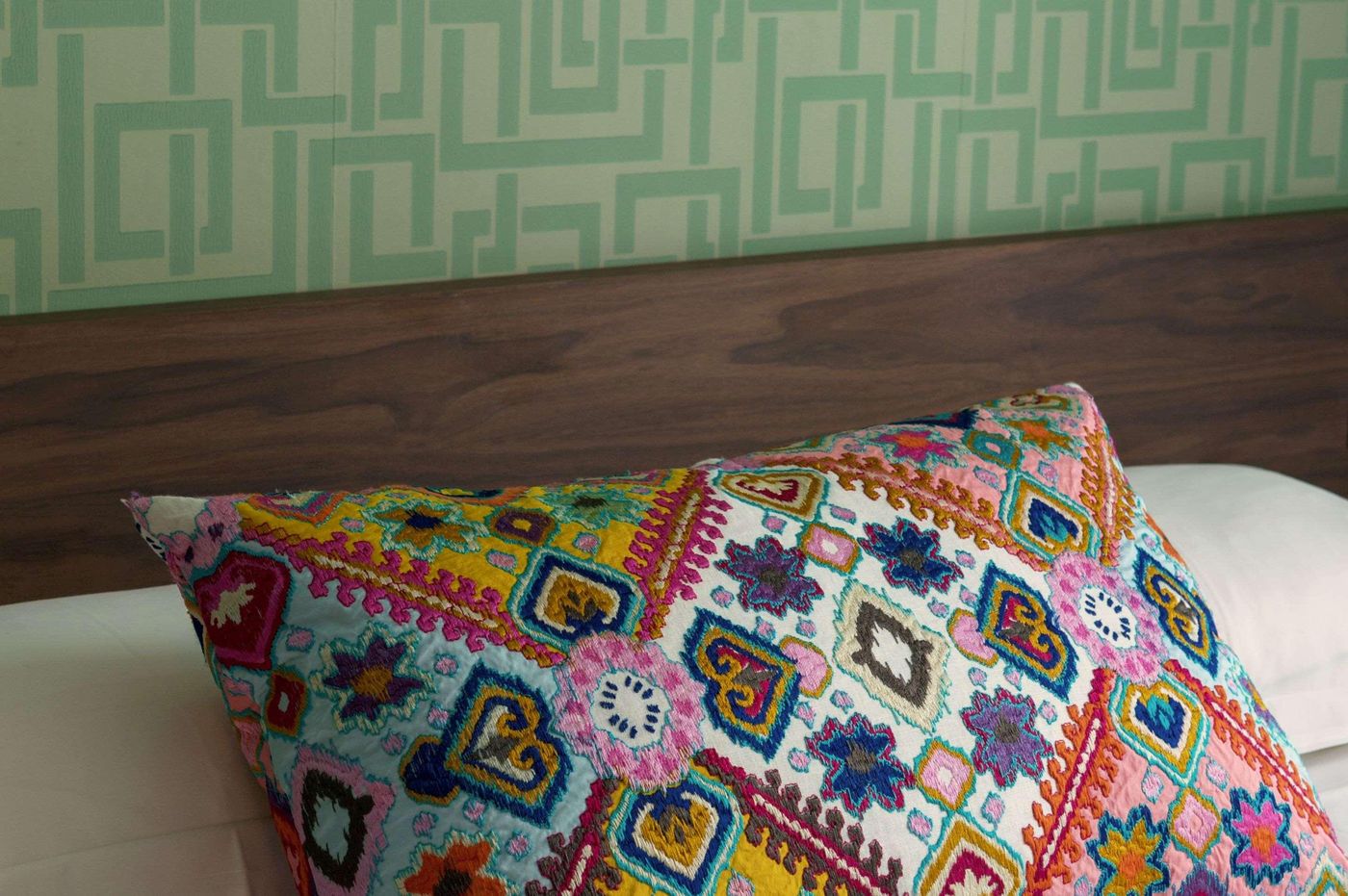 L'Hotel-France-NANTES-Room-7