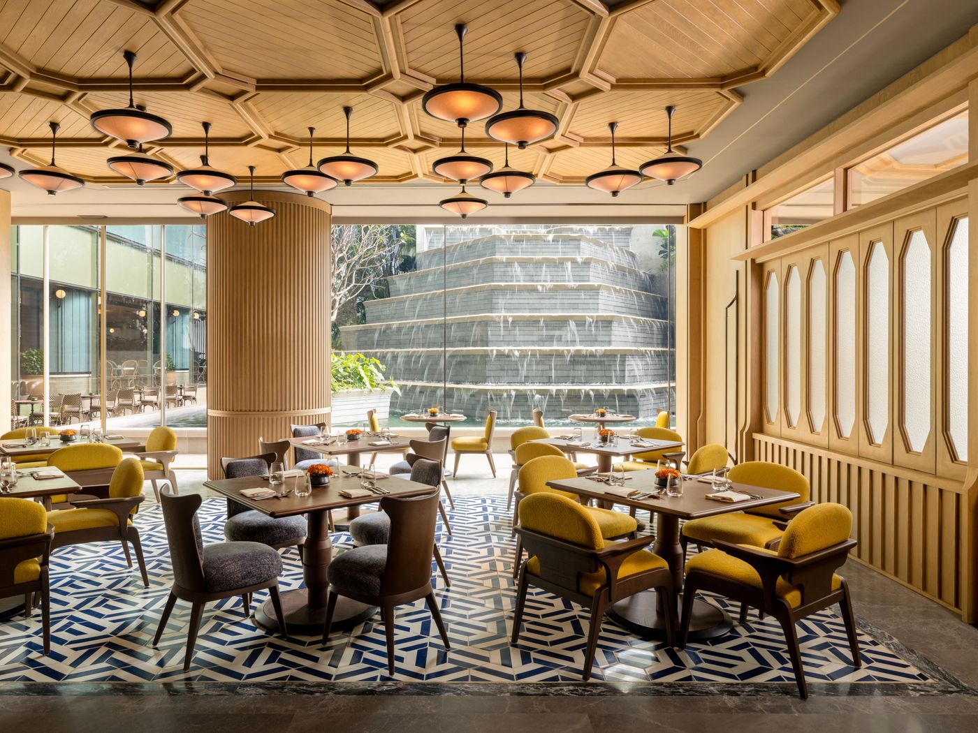 Dusit-Thani-Bangkok-Restaurant-14