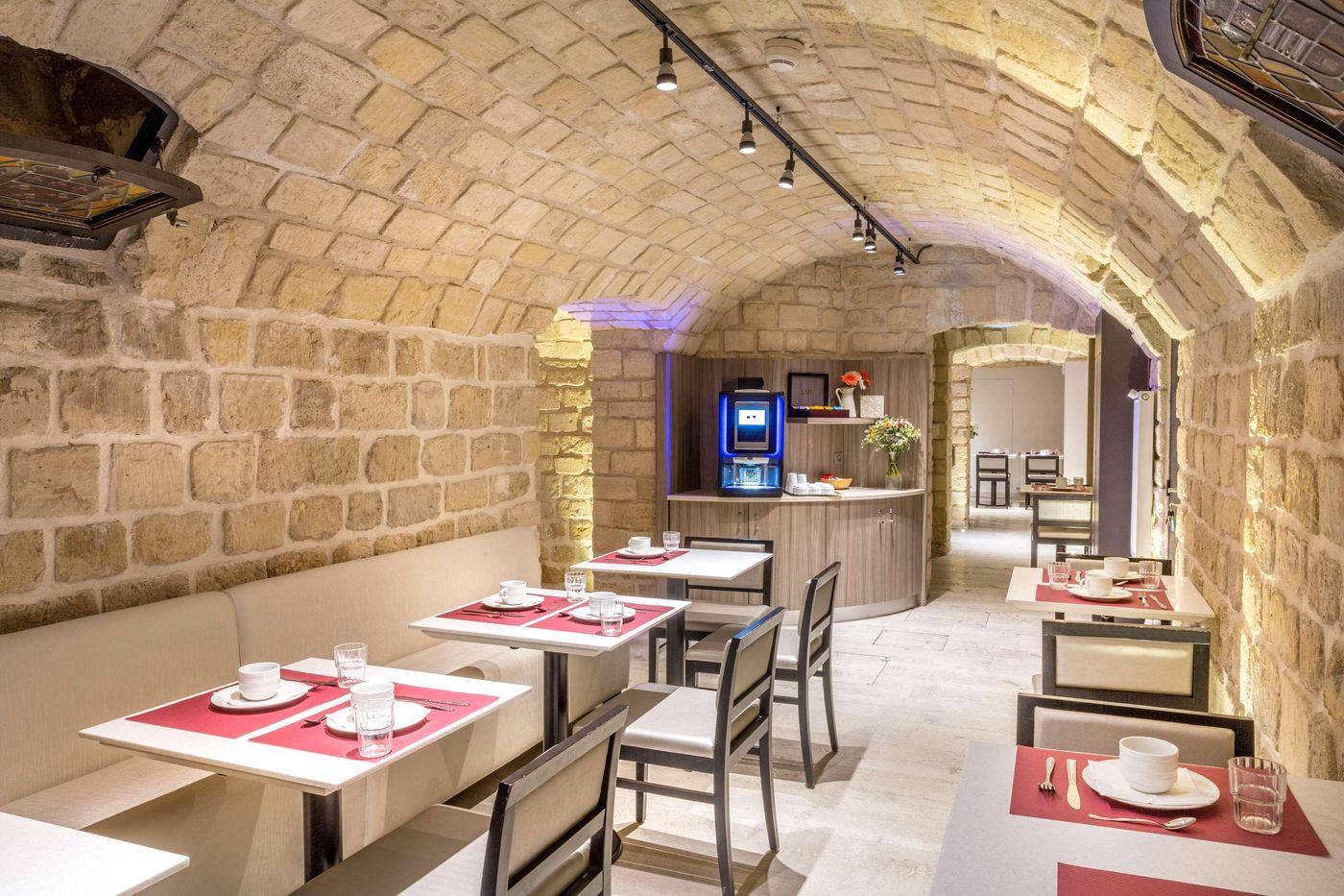 Faubourg-216-224-Restaurant-54