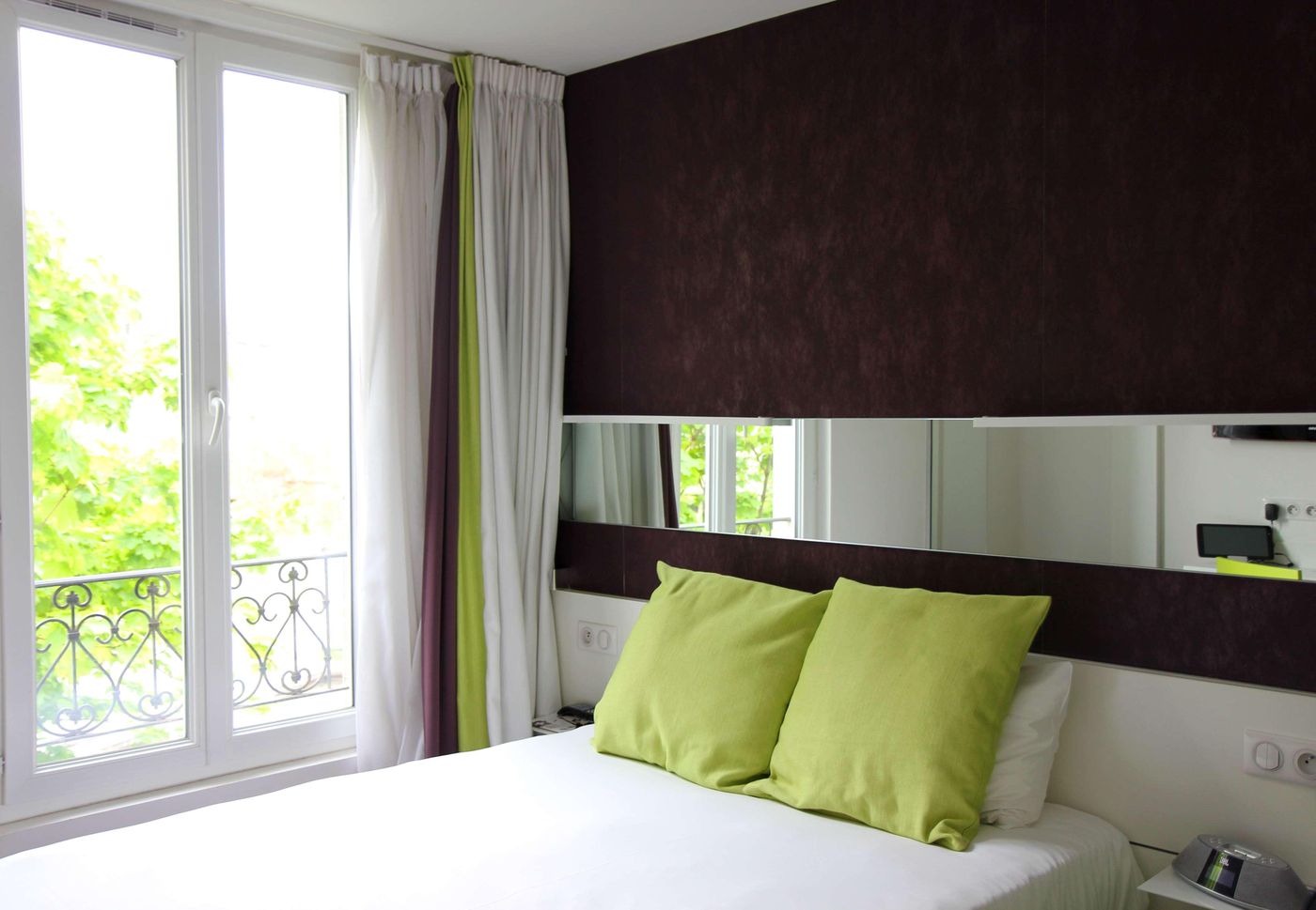 Best-Western-Hotel-Le-Montparnasse-Room-21