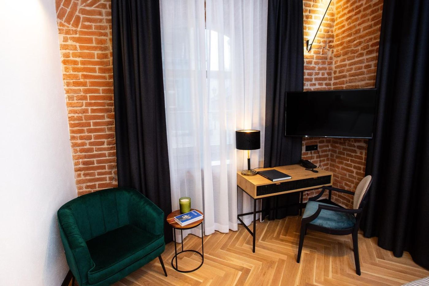 Hotel-Teatr-Room-35