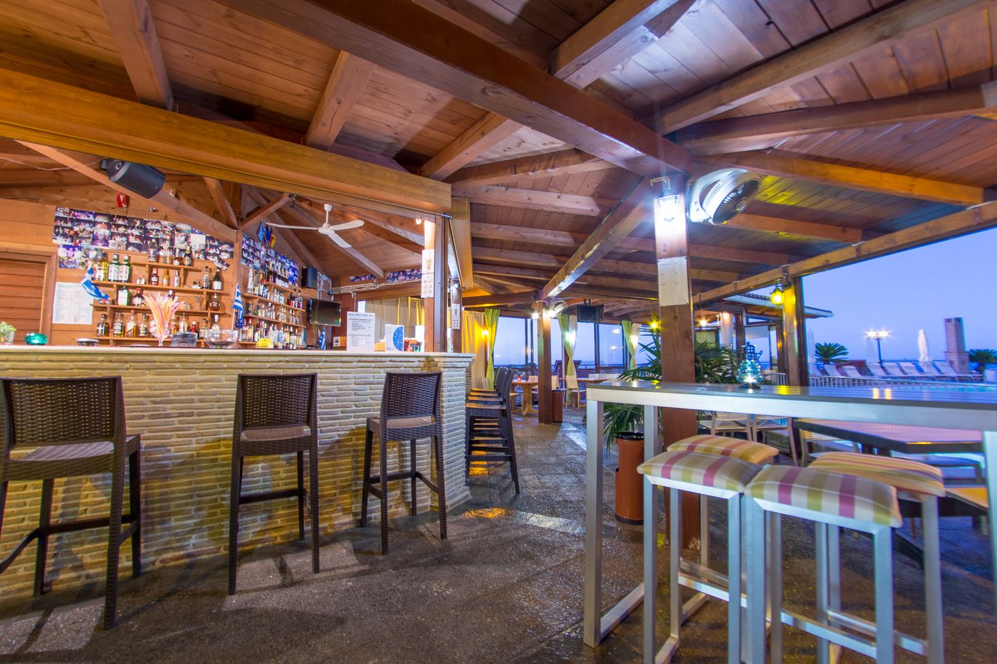 Sea-View-Village-Restaurant-15