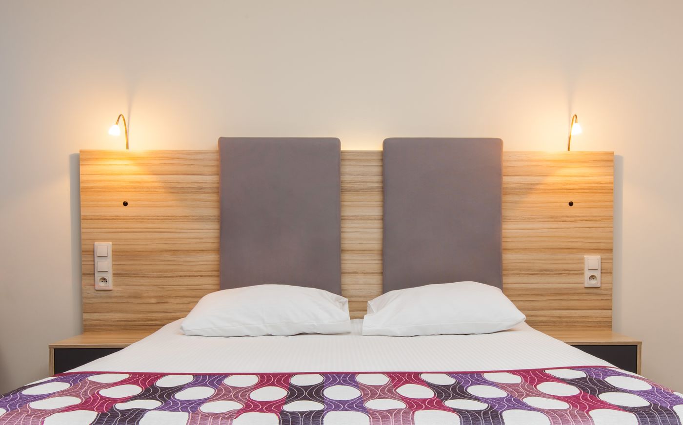 Galaxy-Hotel-Room-28