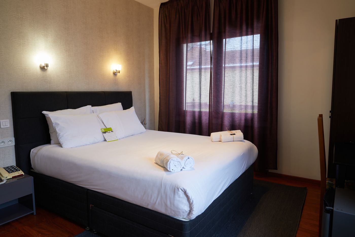 Le Divona-France-Divonne-les-Bains-Room-7