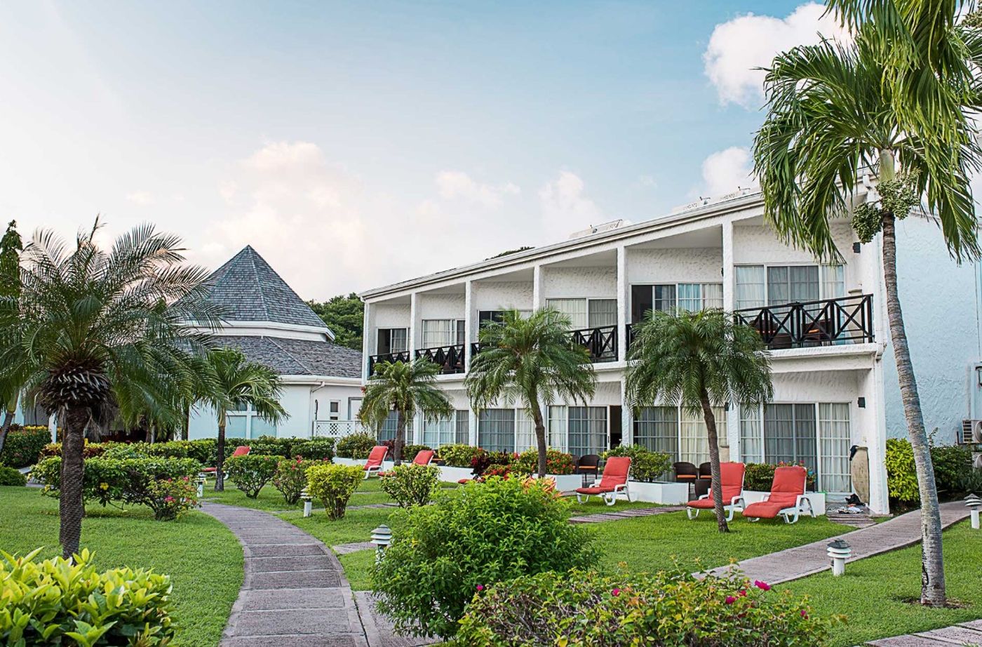 Coyaba Beach Hotel 19.06.25