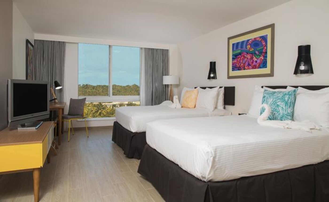 Warwick-Paradise-Island-Bahamas-Room-21