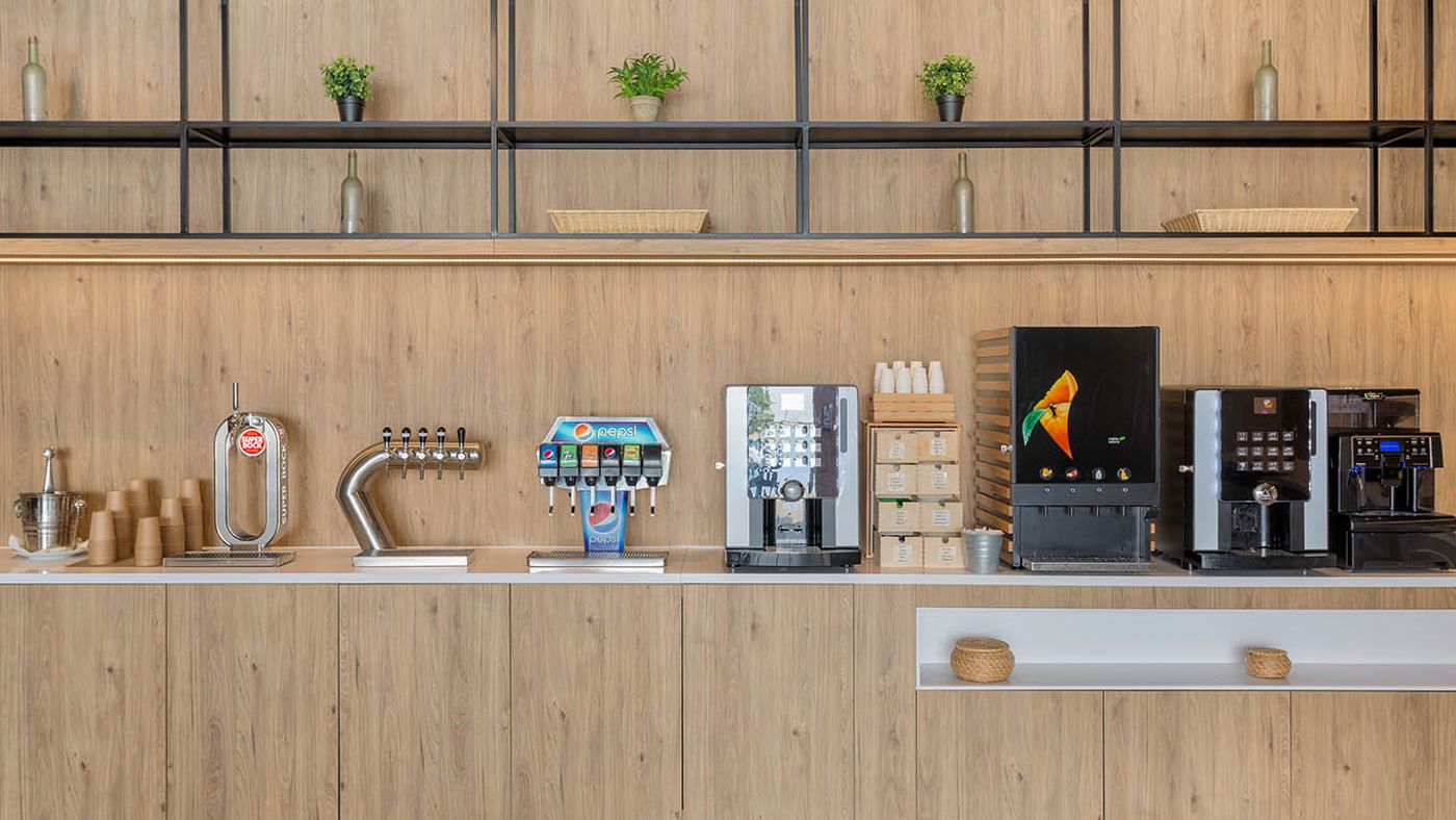 AP-Victoria-Sports---Beach-Restaurant-40