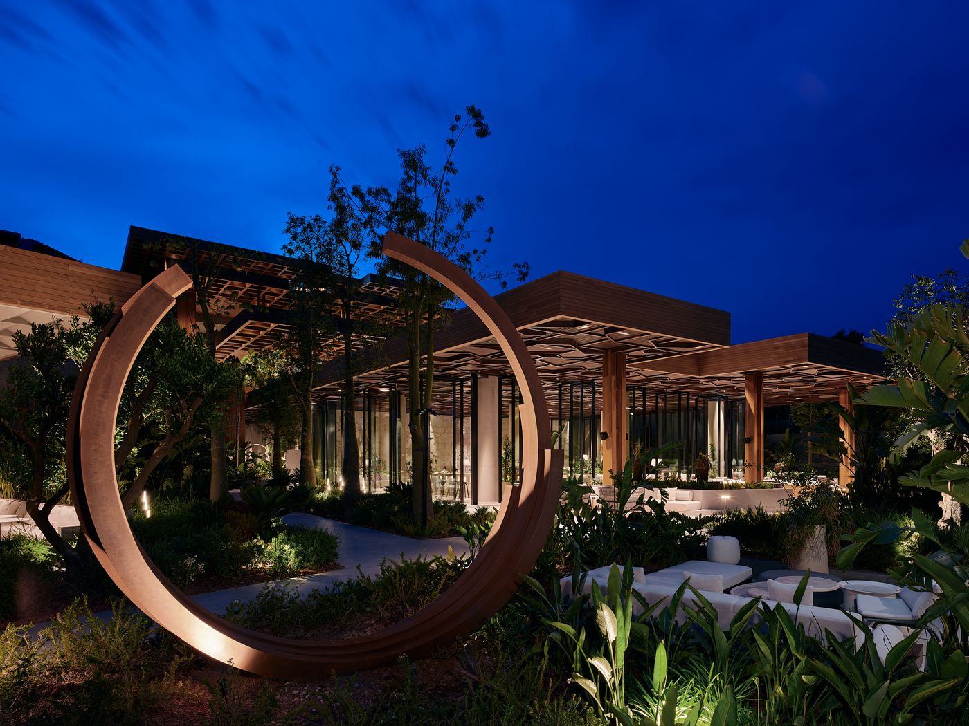 Hilton-Bodrum-Turkbuku-Resort---Spa-Restaurant-15