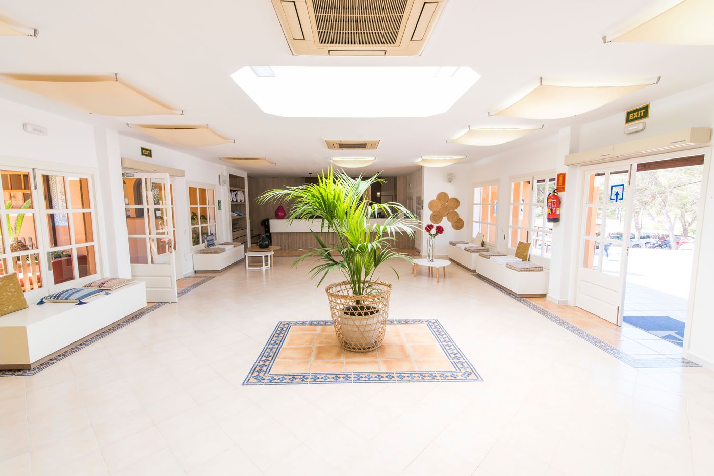 Azuline-Club-Cala-Martina-Ibiza-Lobby-63