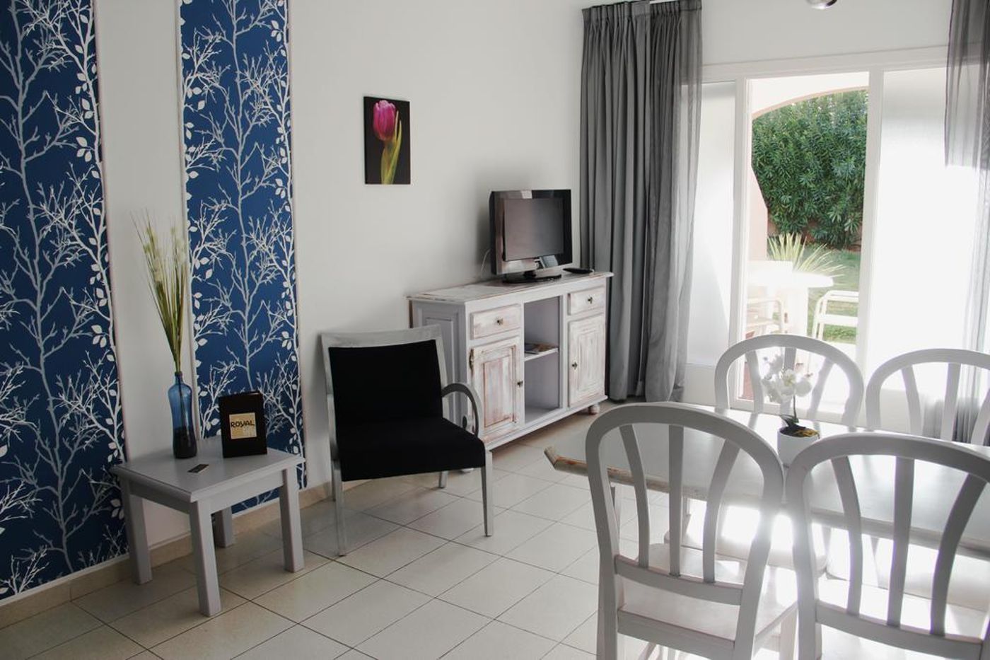 Apartamentos-Royal-Life-General-view-45