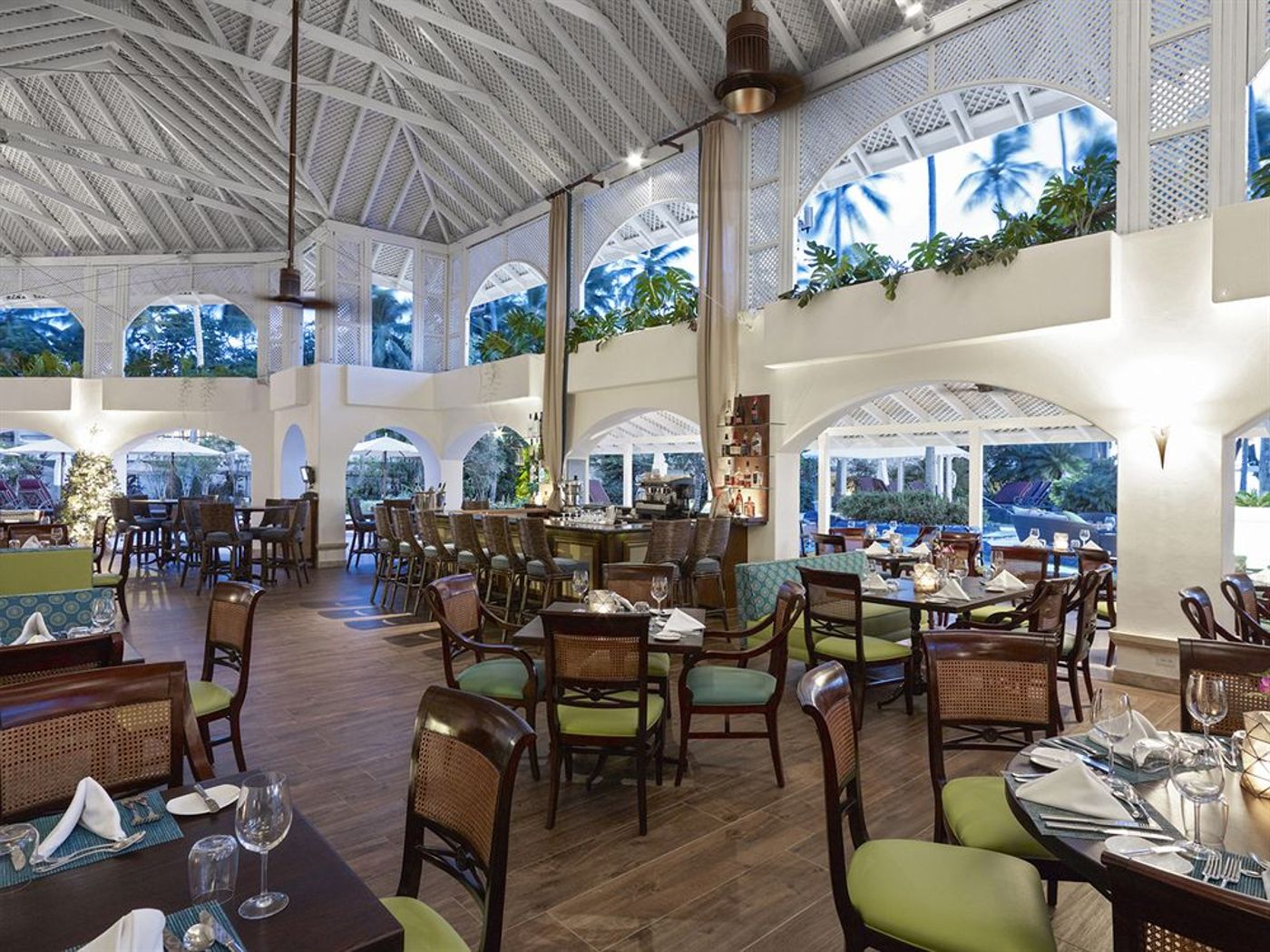 Colony Club by Elegant Hotels