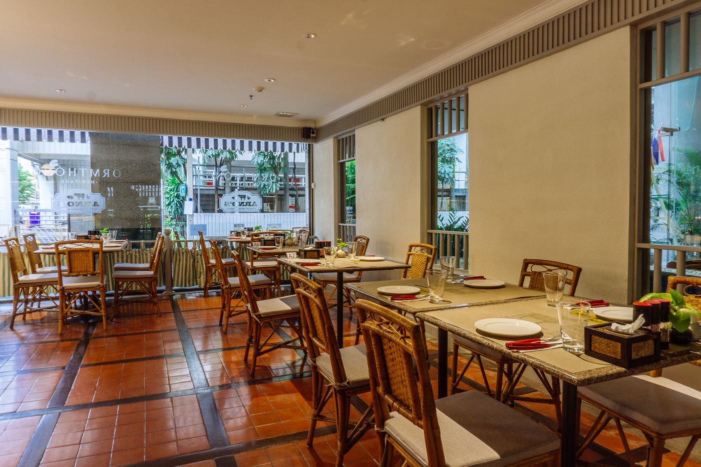 Silom-Serene-Boutique-Restaurant-50