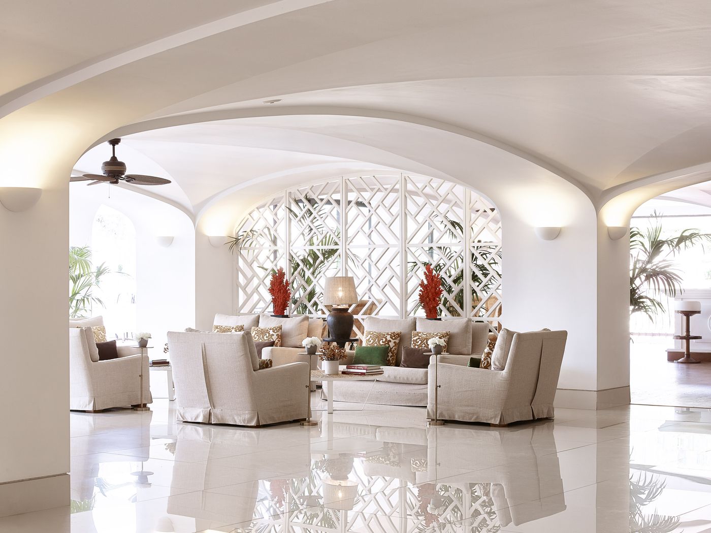 Grecotel-Luxme-Daphnila-Bay-Dassia-Lobby-29