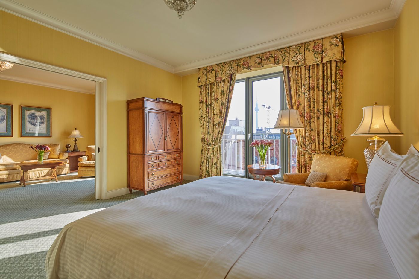 Regent-Berlin-Room-32