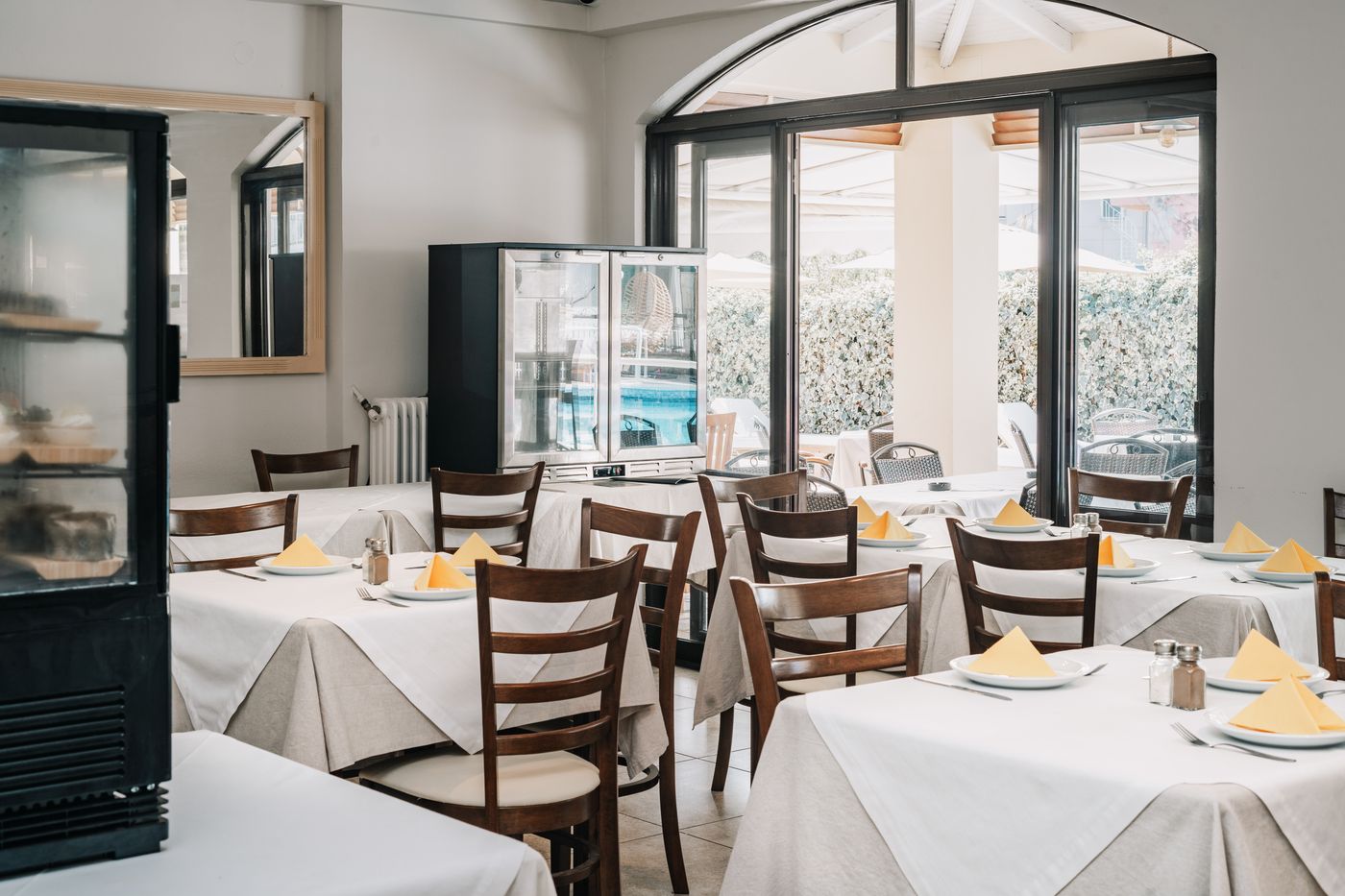 Maltezos-Restaurant-26