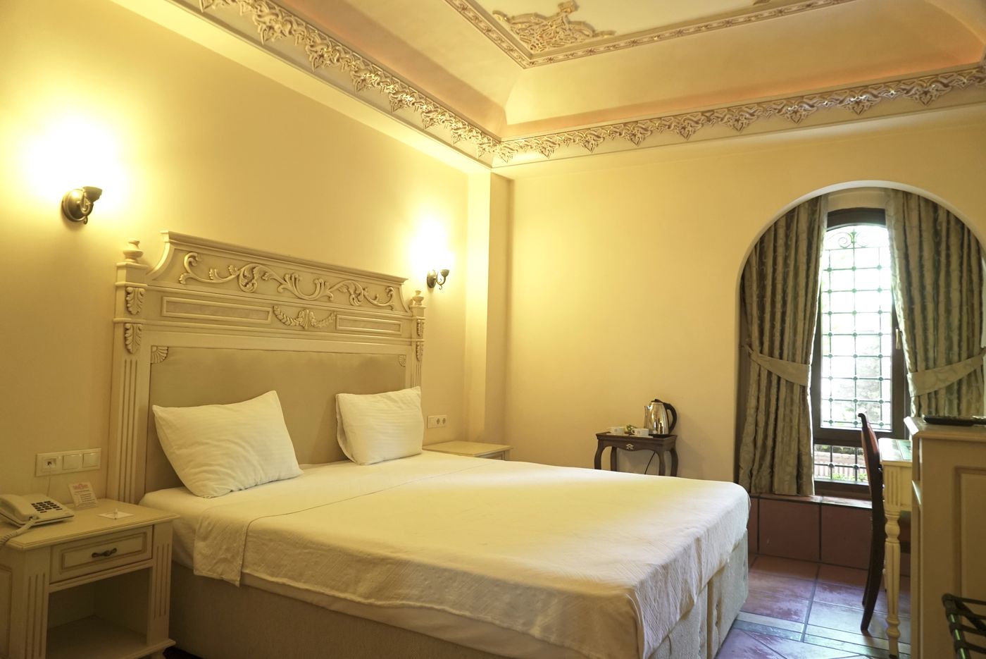 Sultanahmet-Palace-Hotel-Room-17