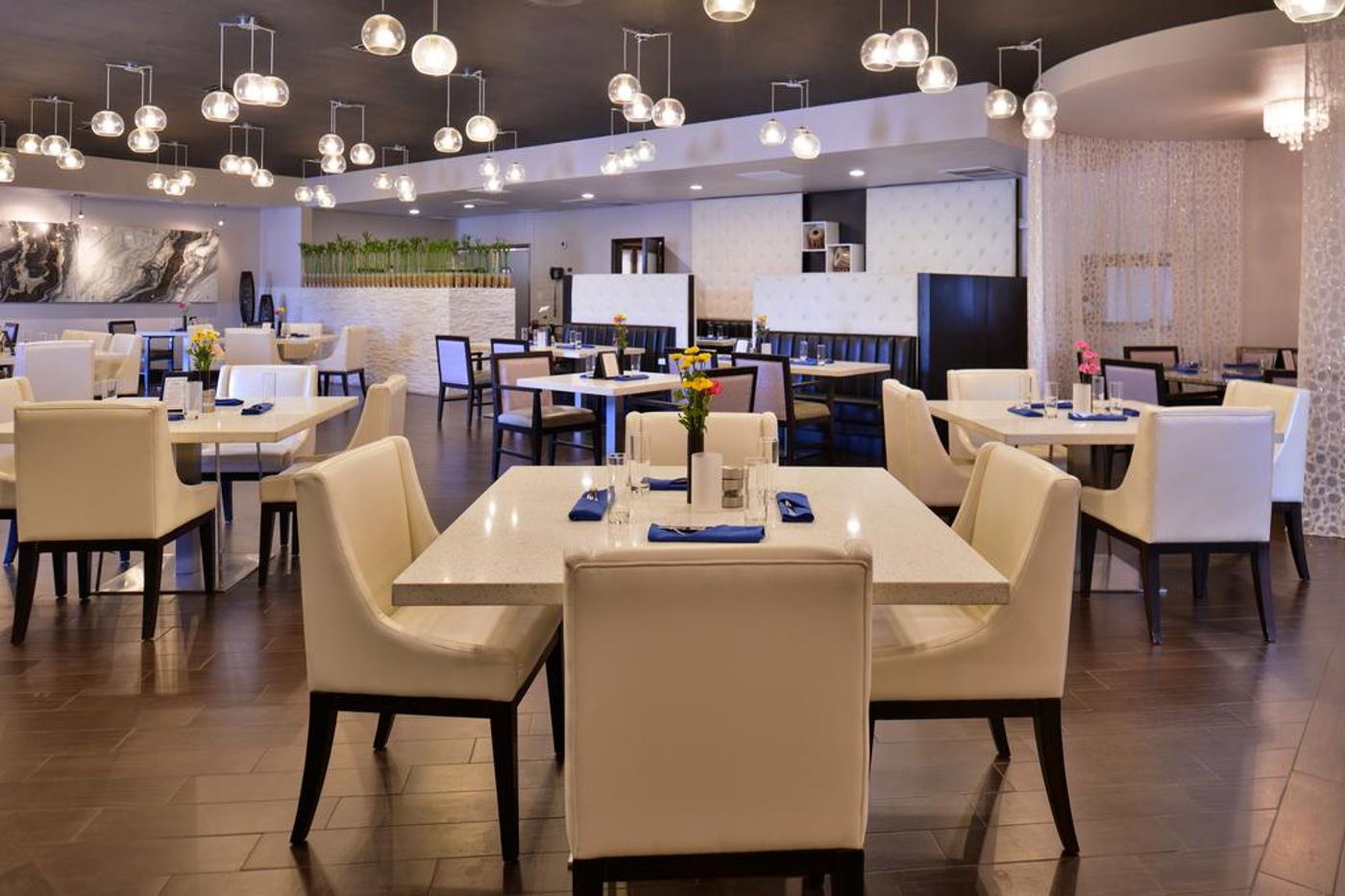 Clarion Inn and Suites Orlando Universal