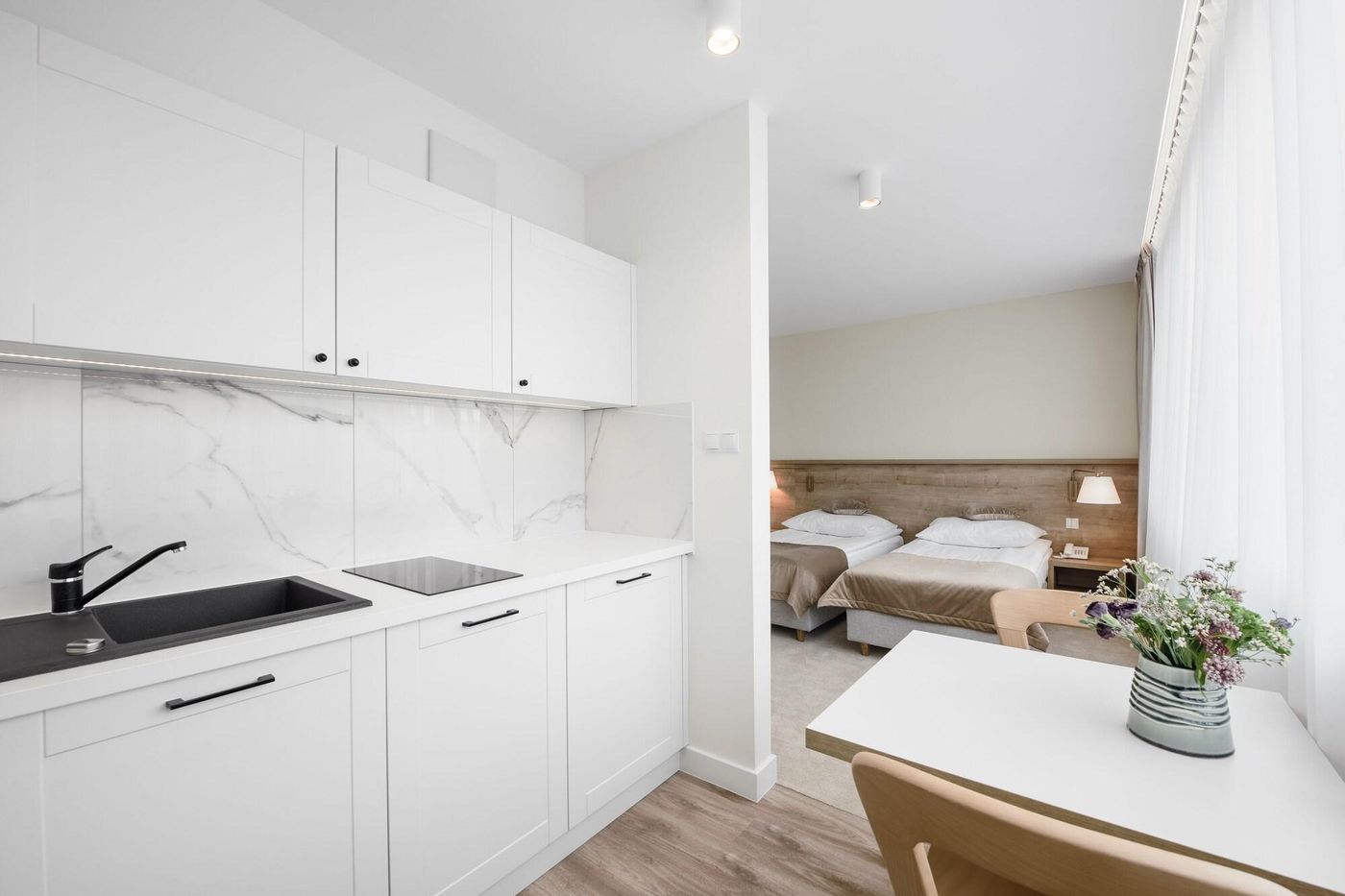 W-Sercu-Krakowa-Aparthotel-Room-19