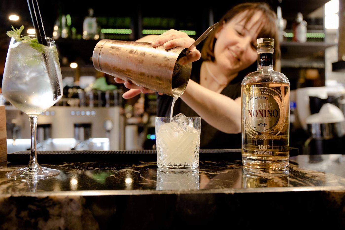 Art-Suites-Hotel-Bar-57