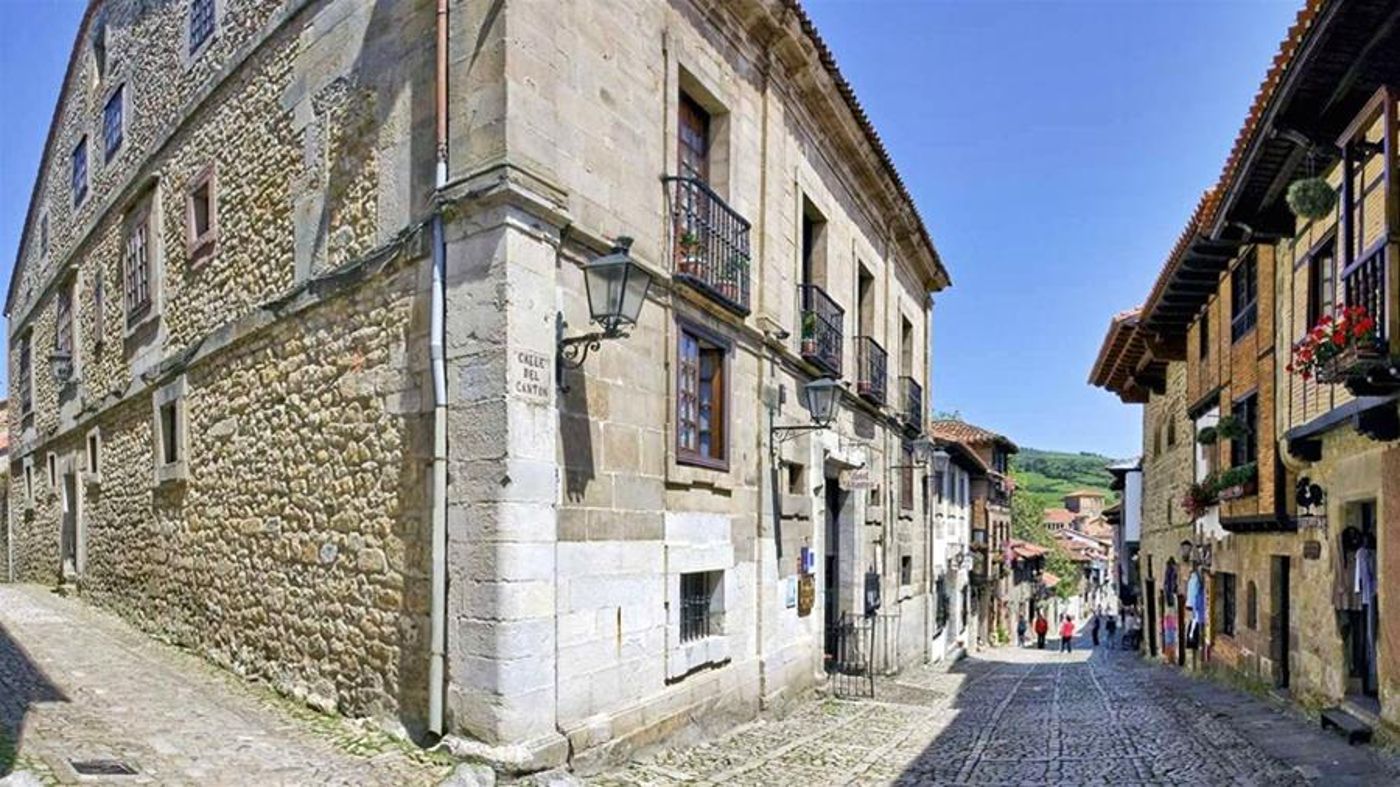 Altamira -Spain-SANTILLANA DEL MAR-General view-1