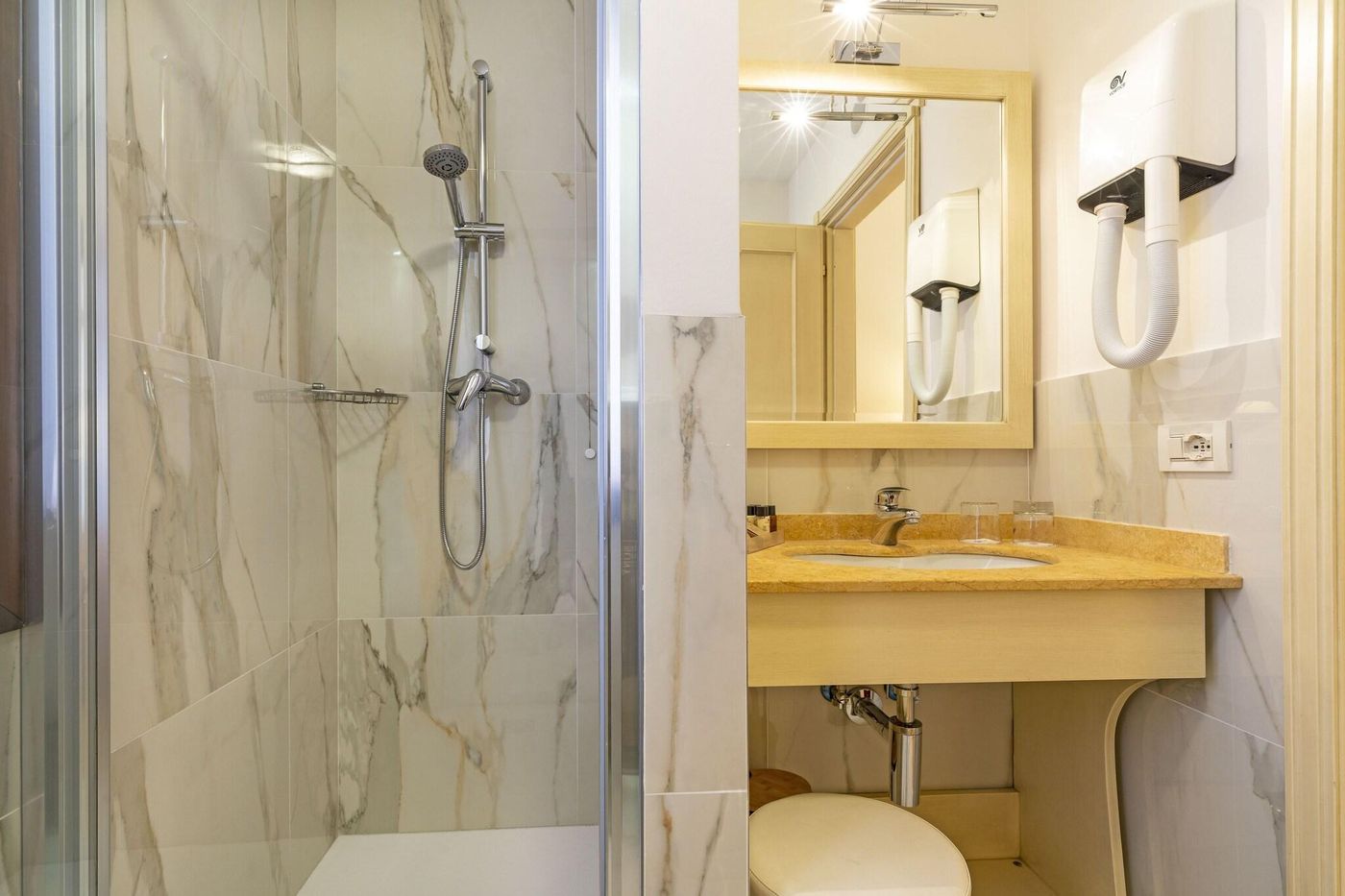 Bella-Venezia-Room-49