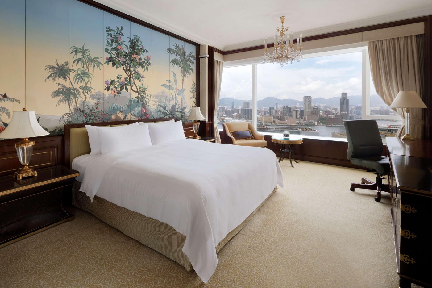 Island-Shangri-La-Hong-Kong-Room-34
